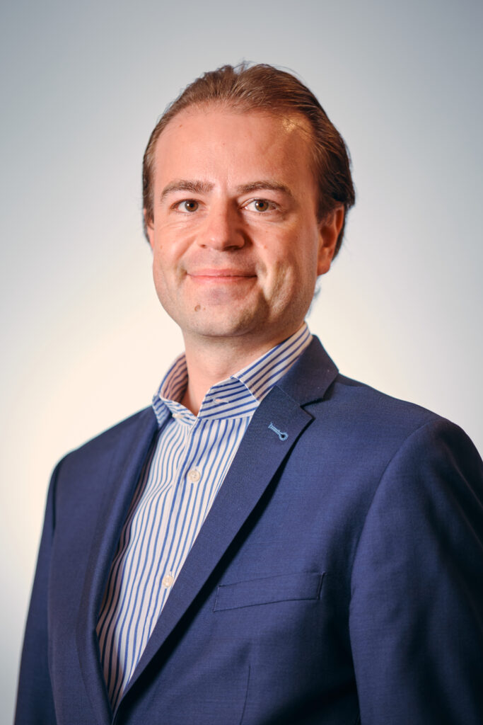 Raymond Ackermann